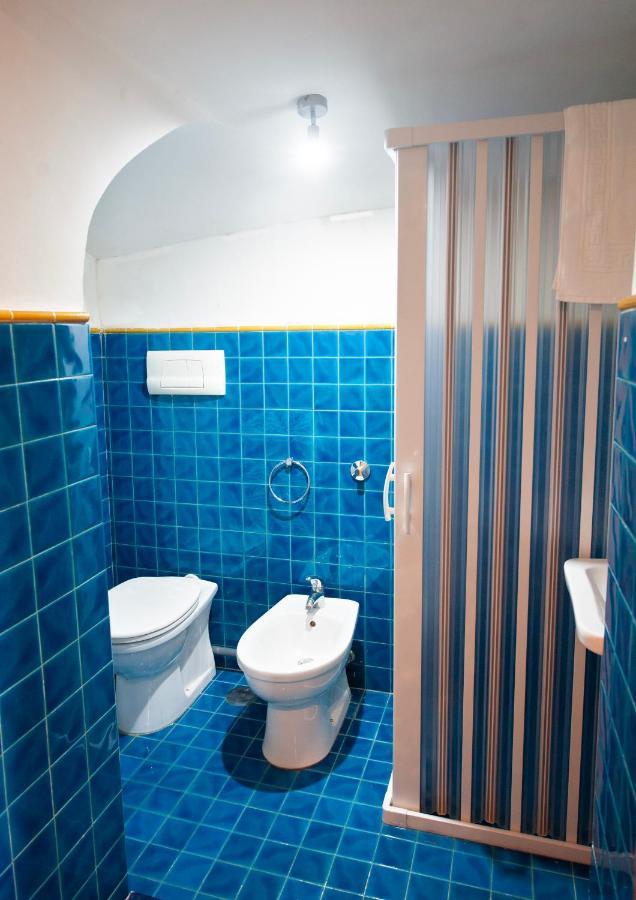 Apartamento Casa "Positano" Da Ely - Salerno Centro Con Self Check-In Exterior foto