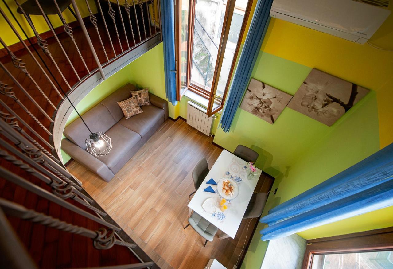Apartamento Casa "Positano" Da Ely - Salerno Centro Con Self Check-In Exterior foto