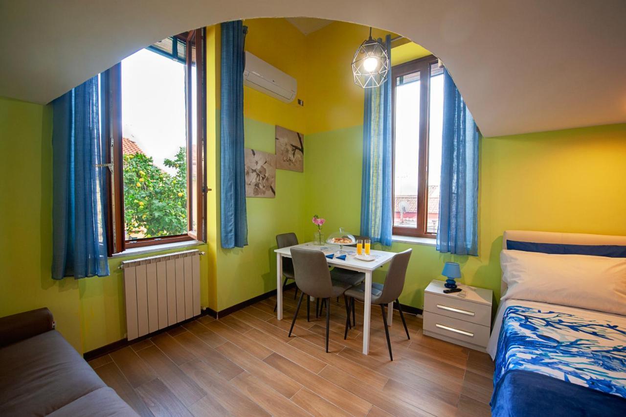 Apartamento Casa "Positano" Da Ely - Salerno Centro Con Self Check-In Exterior foto