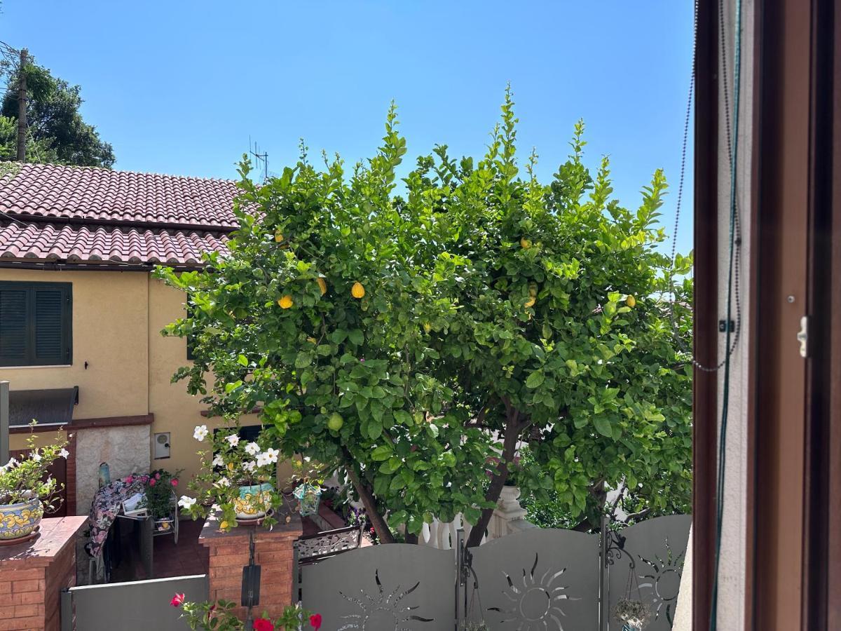 Apartamento Casa "Positano" Da Ely - Salerno Centro Con Self Check-In Exterior foto